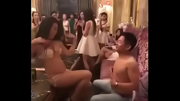 最佳Sexy girl in Karaoke in Cambodia能源视频
