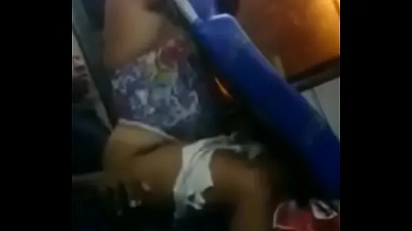 I migliori video sull'energia Coppia fare sesso sul bus