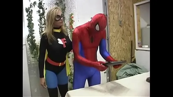 Video tenaga Spiderman and Flygirl terbaik
