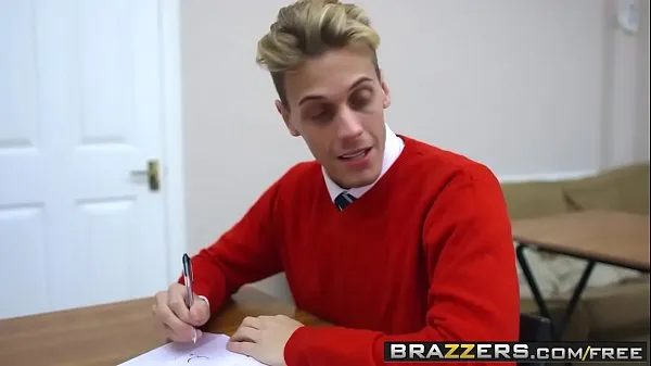 Meilleures vidéos sur l’énergie Brazzers - Gros seins à l'école - Nekane Sweet Chris Diamond - Prendre des notes