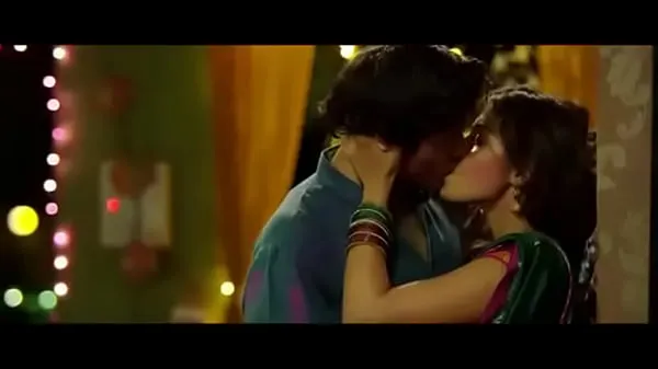 วิดีโอพลังงาน30 Sec Whatsapp Hot Status Video Rhea Chakraborty Hot kissing Scene Sonalที่ดีที่สุด