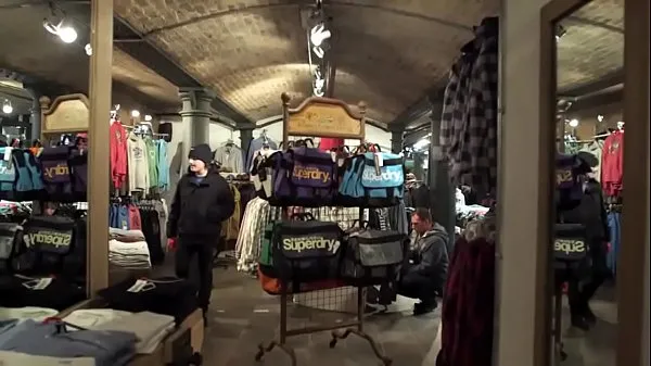 Meilleures vidéos sur l’énergie Fuck my in Superdry Sex Store À Bruges en Belgique