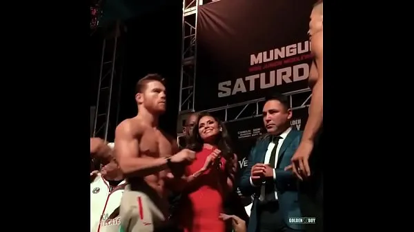 Los mejores Bulto de Canelo Álvarez en el pesaje vídeos de energía