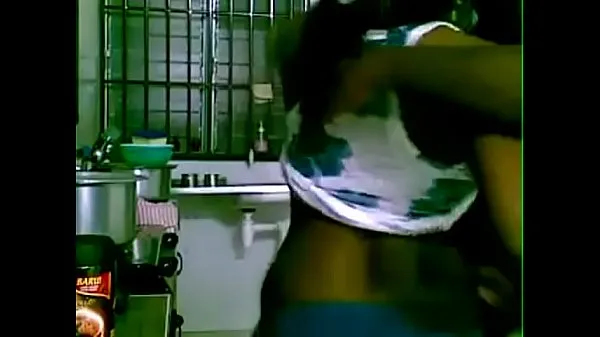 Najboljši videoposnetki Tamil Girl Sex with House owner energije