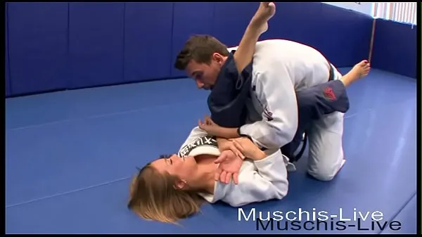 Meilleures vidéos sur l’énergie Après le judo est baisée