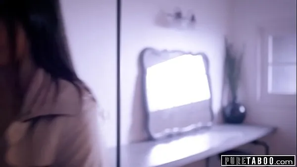 Nejlepší PURE TABOO Emily Willis Submits for Her 2 Doms energetická videa