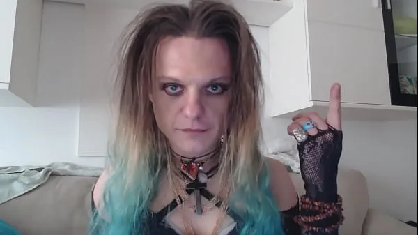 Video Transitioning, cocoon fase. 6m HRT. docs with deadname cus I cant decide how i call myself! WHELP? Suggestions năng lượng hay nhất