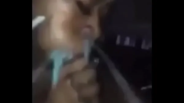 أفضل مقاطع فيديو الطاقة Exploding the black girl's mouth with a cum