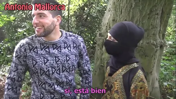 Los mejores Enorme Corrida En El Burka De Una Mujer Arabe En Publico vídeos de energía