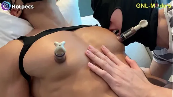 सर्वश्रेष्ठ Hot Asian guy getting nipple sucked and played by 2 ऊर्जा वीडियो