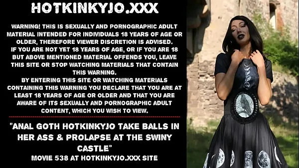 Video Anal goth Hotkinkyjo take balls in her ass & prolapse at the Swiny Castle năng lượng hay nhất