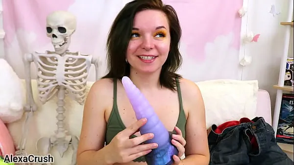 أفضل مقاطع فيديو الطاقة Fantasy Dildo Unboxing