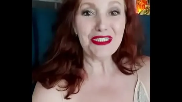 Bedste Redhead Nymph shows her boobs energivideoer