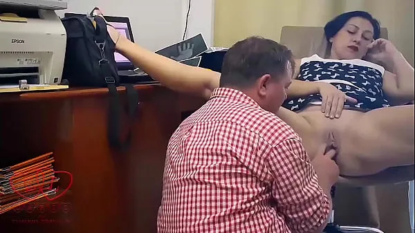 Nejlepší ENF Office domination, Femdom, Lady boss gives pussy for cunnilingus with engineer Lady boss Boss and employee Scene 1 energetická videa