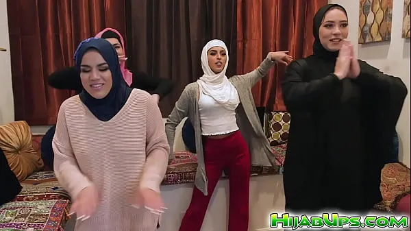 Najboljši videoposnetki The wildest Arab bachelorette party ever recorded on film energije