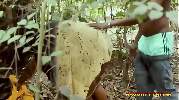 Beste BBW BIG BOOBS AFRICAN CHEATING WIFE FUCK VILLAGE FARMER IN THE BUSH - 4K HAEDCORE DOGGY SEX STYLE energievideo's