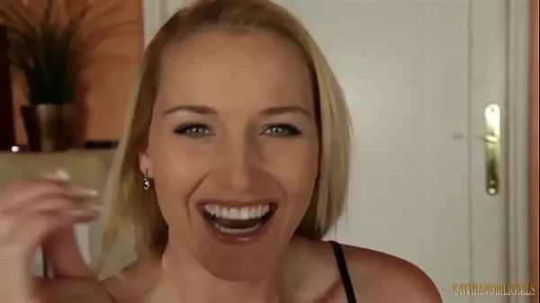 Bästa step Mother discovers that her son has been seeing her naked, subtitled in Spanish, full video here energivideor