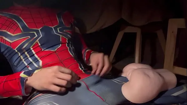 Τα καλύτερα βίντεο Spiderman freetime with sex toy ενέργειας