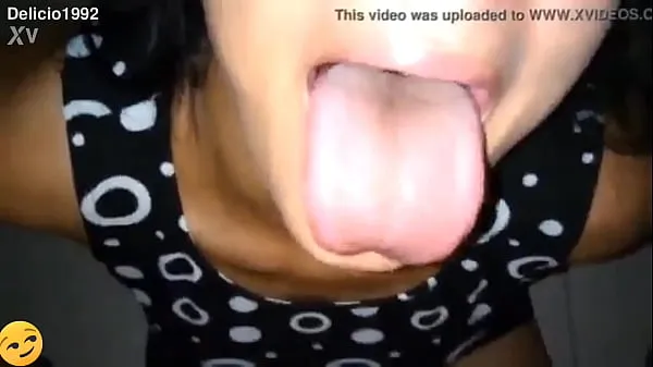 أفضل مقاطع فيديو الطاقة Young girl likes to swallow cum