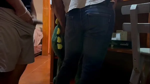 بہترین What better way to spend February 14th than with a tight, hard ass to penetrate and empty my entire manhood توانائی کی ویڈیوز